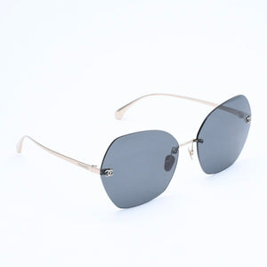 新品同様 CHANEL シャネル リムレス サングラス アイウェア 4271-T c.395S4 サイズ61□17 140 ココマーク ブラック ゴールド 中古 4a009145