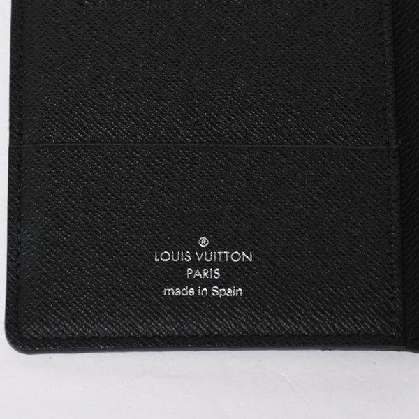 新品同様 LOUIS VUITTON ルイヴィトン クーヴェルテュール パスポール NM パスポートカバー N64411 ダミエグラフィット ブラック 中古 4a009233