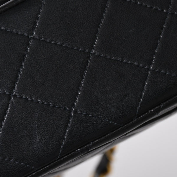 極美品 CHANEL シャネル ショルダーバッグ クラシックフラップ スモールチェーン 2番台 ブラック ゴールド金具 ココマーク 中古 4a009167