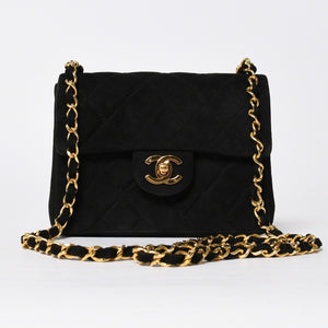 極美品 CHANEL シャネル MINI SQUARE 17 ミニスクエア 17 CHAIN SHOULDER BAG チェーンショルダーバッグ ブラック スウェード ゴールド金具 1番台 中古 4a009152