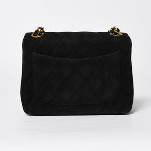 極美品 CHANEL シャネル MINI SQUARE 17 ミニスクエア 17 CHAIN SHOULDER BAG チェーンショルダーバッグ ブラック スウェード ゴールド金具 1番台 中古 4a009152