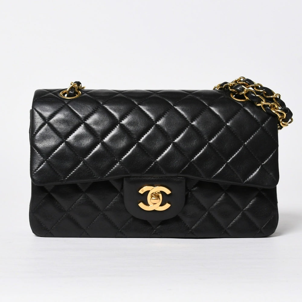 極美品 CHANEL シャネル ショルダーバッグ クラシックフラップ スモールチェーン 2番台 ブラック ゴールド金具 ココマーク 中古 4a009167