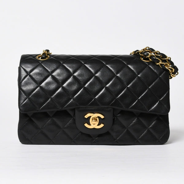 極美品 CHANEL シャネル ショルダーバッグ クラシックフラップ スモールチェーン 2番台 ブラック ゴールド金具 ココマーク 中古 4a009167