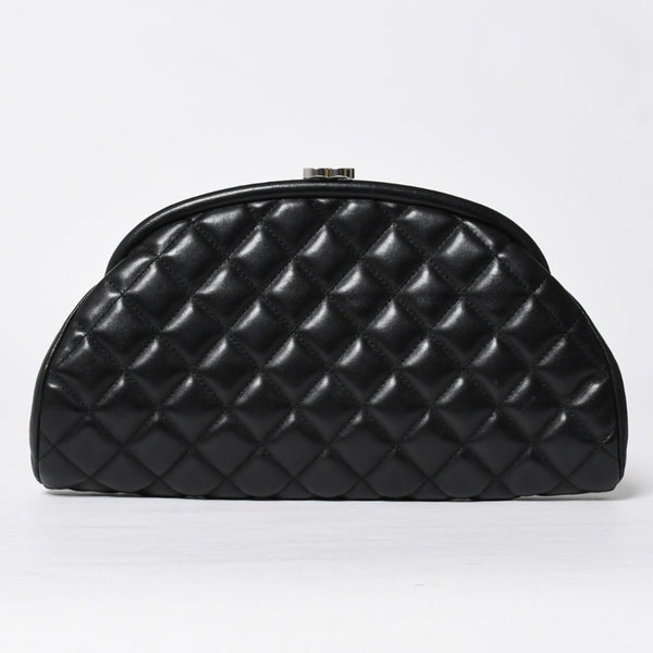 極美品 CHANEL シャネル タイムレス クラシック クラッチバッグ 14番台 ココマーク ラムスキン マトラッセ シルバー金具 中古 4a009241