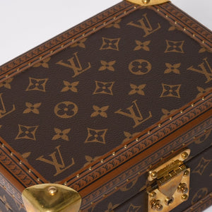 Very Good Condition LOUIS VUITTON Coffret Tresor 24 Mini Trunk Jewelry Case M10130 Monogram Blue Lagon Gold Hardware Used 4a009069