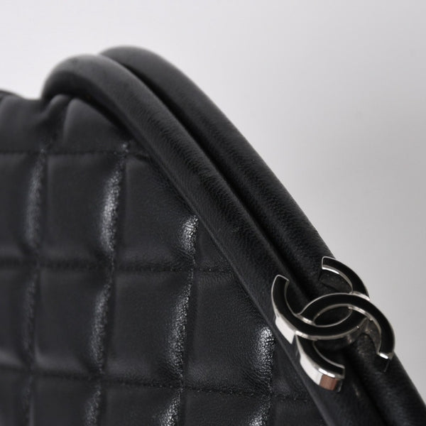 極美品 CHANEL シャネル タイムレス クラシック クラッチバッグ 14番台 ココマーク ラムスキン マトラッセ シルバー金具 中古 4a009241