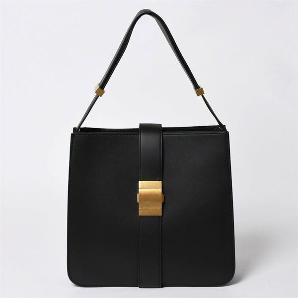 新品同様 BOTTEGAVENETA ボッテガヴェネタ マリー ショルダーバッグ レザー ブラック ゴールド金具 中古 4a007870