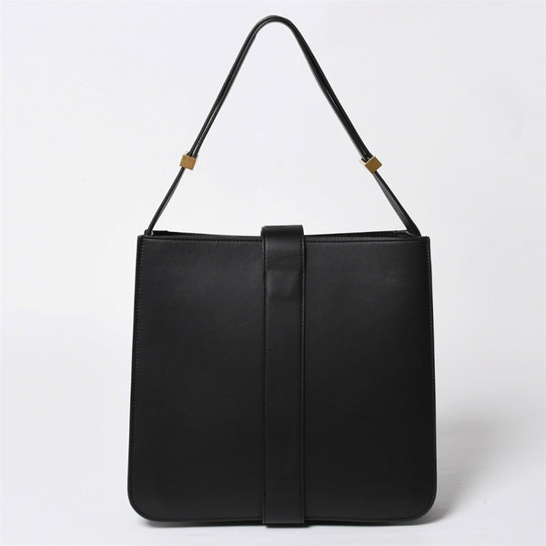 新品同様 BOTTEGAVENETA ボッテガヴェネタ マリー ショルダーバッグ レザー ブラック ゴールド金具 中古 4a007870