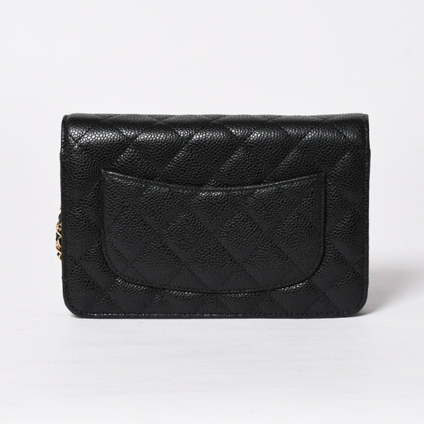 新品同様 CHANEL シャネル チェーンウォレット 長財布 30番台 ココマーク キャビアスキン ブラック ゴールド金具 中古 4a009245