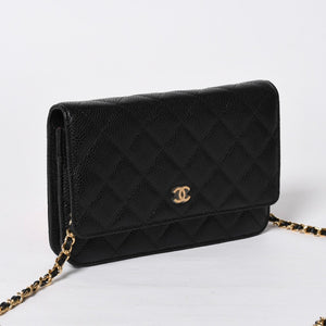 新品同様 CHANEL シャネル チェーンウォレット 長財布 30番台 ココマーク キャビアスキン ブラック ゴールド金具 中古 4a009245