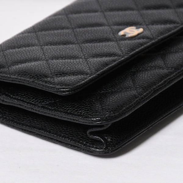 新品同様 CHANEL シャネル チェーンウォレット 長財布 30番台 ココマーク キャビアスキン ブラック ゴールド金具 中古 4a009245