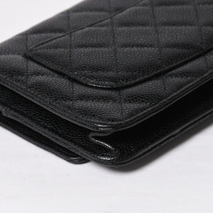 新品同様 CHANEL シャネル チェーンウォレット 長財布 30番台 ココマーク キャビアスキン ブラック ゴールド金具 中古 4a009245