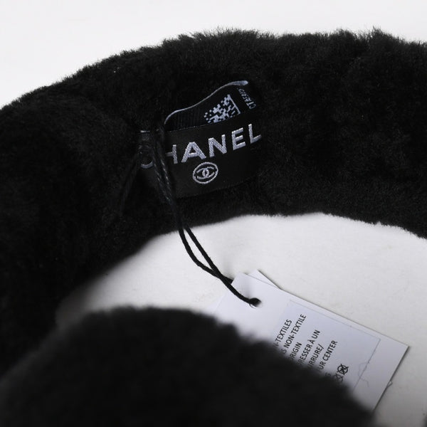 新品未使用 CHANEL シャネル COCO NEIGE ココ ネージュ イヤーマフ ココマーク ラムシアリング ブラック ホワイト 中古 4a009224
