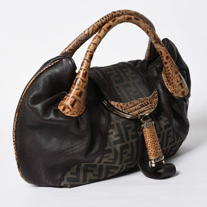 極美品 FENDI フェンディ スパイバッグ ハンドバッグ 8BR511 イタリア製 レザー キャンバス ブラウン ゴールド金具 中古 4a001565