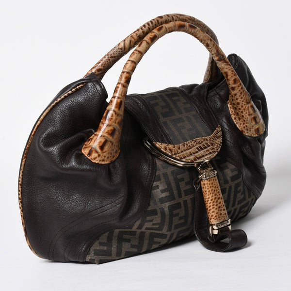 極美品 FENDI フェンディ スパイバッグ ハンドバッグ 8BR511 イタリア製 レザー キャンバス ブラウン ゴールド金具 中古 4a001565