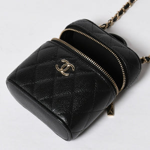 新品同様品 CHANEL シャネル スモールヴァニティーケース ショルダーバッグ キャビアスキン ブラック ゴールド金具 31番台 中古 4a009243