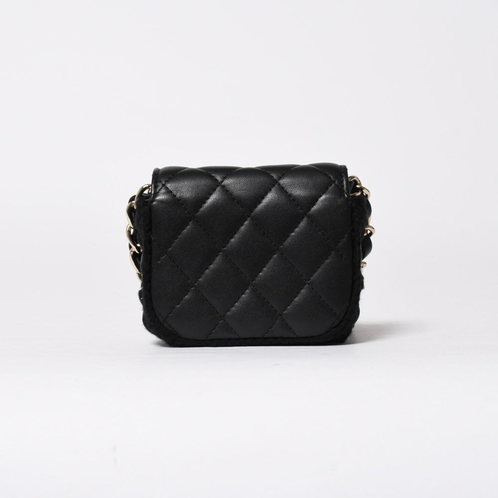 極美品 CHANEL シャネル フレンチリビエラ マトラッセ チェーンチェーンショルダーバッグ 19番台 ココマーク A66801 シルバー金具 中古 4a009146