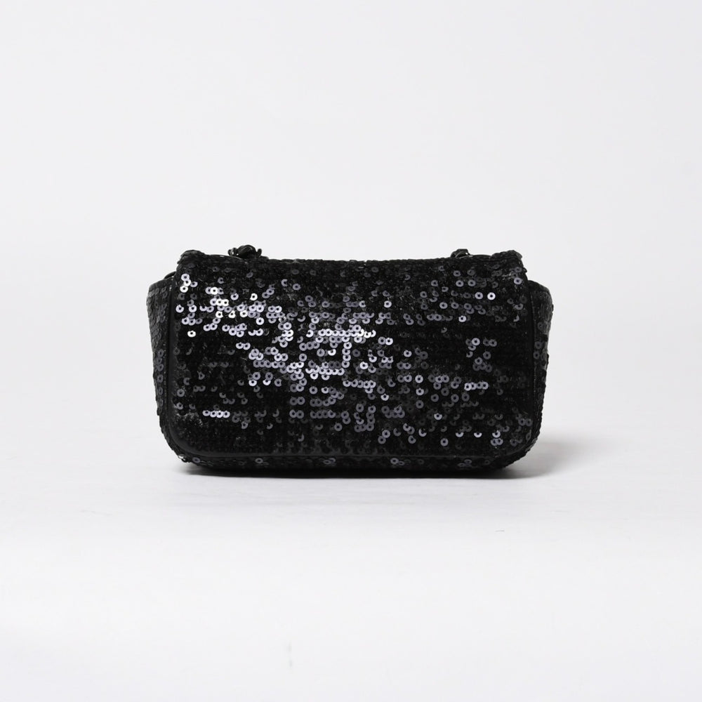 極美品 CHANEL シャネル ショルダーバッグ ミニマトラッセ ムーンライト オン ウォーター スパンコール ブラック 15番台 中古 4a009148