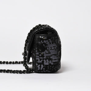 極美品 CHANEL シャネル ショルダーバッグ ミニマトラッセ ムーンライト オン ウォーター スパンコール ブラック 15番台 中古 4a009148