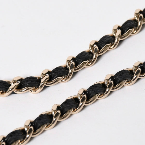 新品同様品 CHANEL シャネル スモールヴァニティーケース ショルダーバッグ キャビアスキン ブラック ゴールド金具 31番台 中古 4a009243