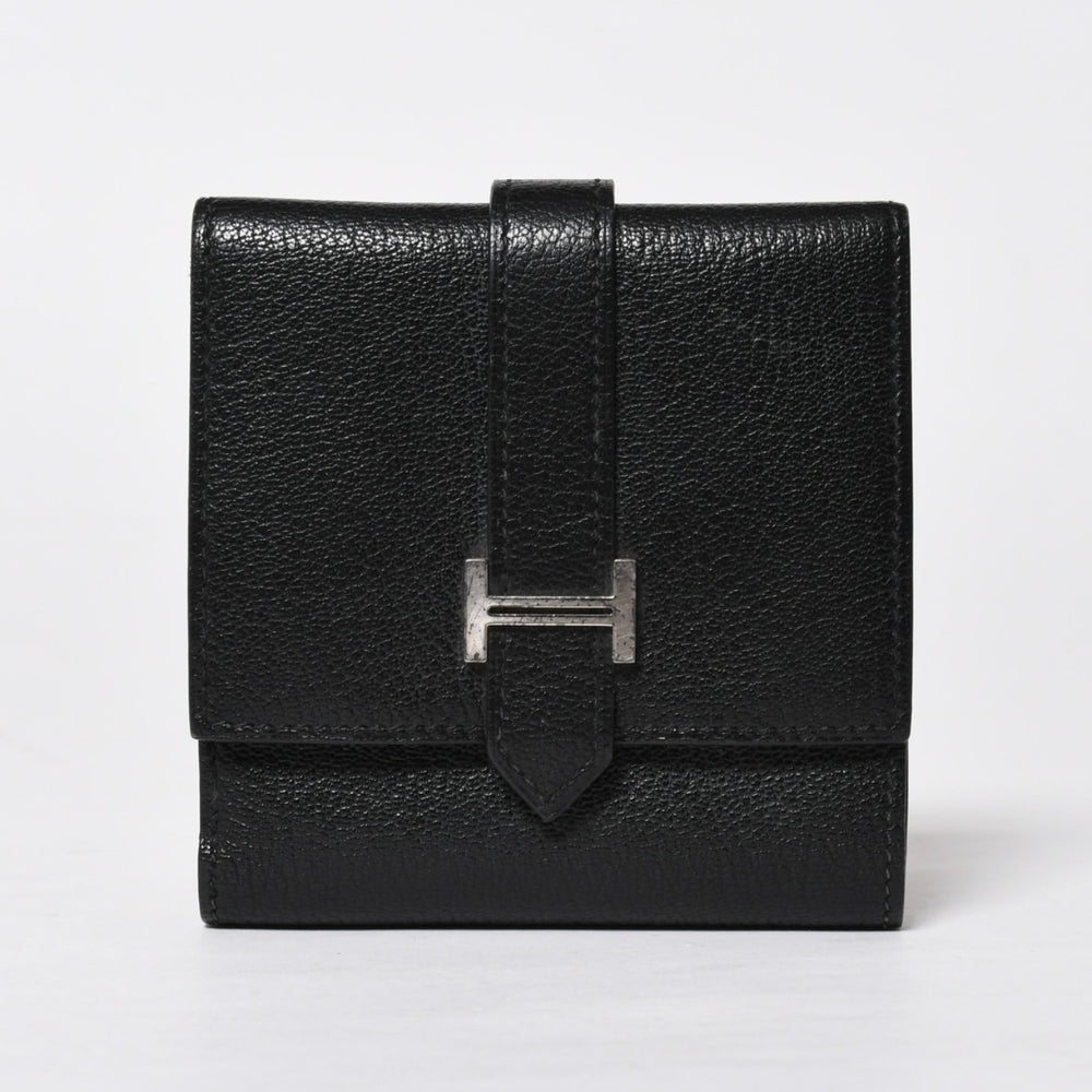 極美品 HERMES エルメス ベアン レクト ヴェルソ 二つ折り財布 □N刻印 シェーブル ブラック シルバー金具 中古 4a009068