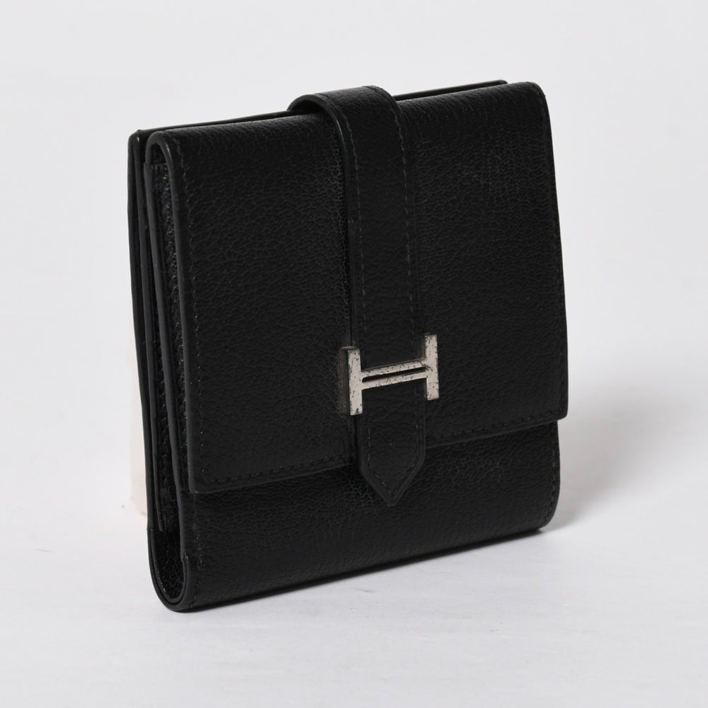 極美品 HERMES エルメス ベアン レクト ヴェルソ 二つ折り財布 □N刻印 シェーブル ブラック シルバー金具 中古 4a009068