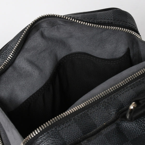 Very Good Condition LOUIS VUITTON Damier Graphite 2WAY Camera Bag Boston Bag Black Gray N58027 Used 4a009270