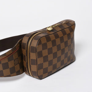 Very good condition LOUIS VUITTON Jeronimos waist bag N51994 body bag Damier brown gold hardware used 4a009646