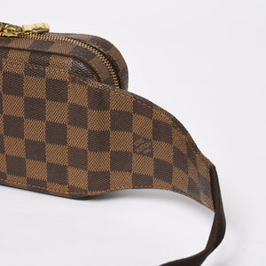 Very good condition LOUIS VUITTON Jeronimos waist bag N51994 body bag Damier brown gold hardware used 4a009646