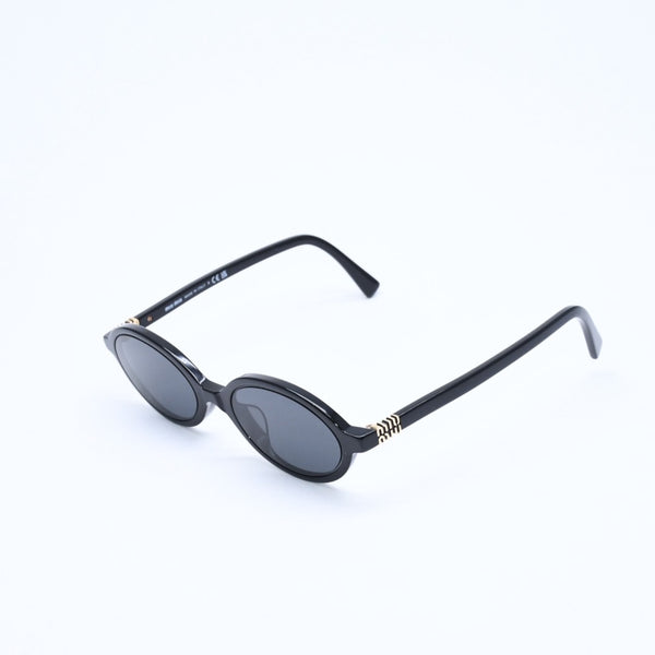 Mint condition MIU MIU sunglasses, black with gold hardware, size 50.◻18 Used 4a009637