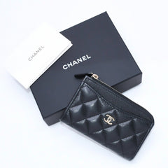 極美品 CHANEL シャネル クラシック ジップ カードケース AP3179 ランダム番台 ブラック ミニウォレット ココマーク ゴールド金具 中古 4a009278