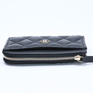 極美品 CHANEL シャネル クラシック ジップ カードケース AP3179 ランダム番台 ブラック ミニウォレット ココマーク ゴールド金具 中古 4a009278