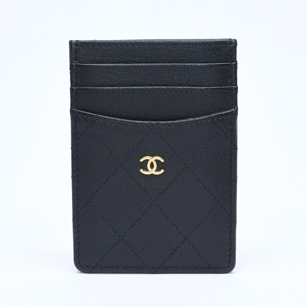新品同様 CHANEL シャネル クラシック カードケース AP3595 ランダム番台 ブラック ココマークグレインゴートスキン ゴールド金具 中古 4a009287