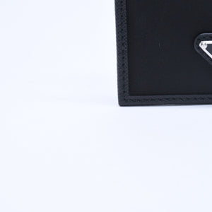 Like new PRADA Re-Nylon x Saffiano leather card case 2MC025 black triangle logo plate used 4a009274