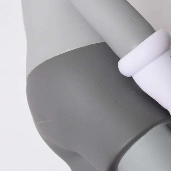 極美品 KAWS カウズ MEDICOMTOY カウズファミリー メディコムトイ フィギア アート ピンク グレー 中古 4a009296