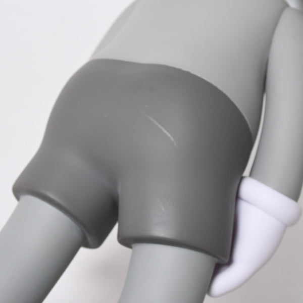 極美品 KAWS カウズ MEDICOMTOY カウズファミリー メディコムトイ フィギア アート ピンク グレー 中古 4a009296