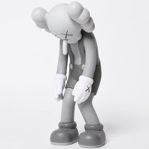 KAWS カウズ MEDICOM TOY メディコムトイ SMALL LIE companion フィギュア サイズ 11アート グレー 美品 中古 4a009306