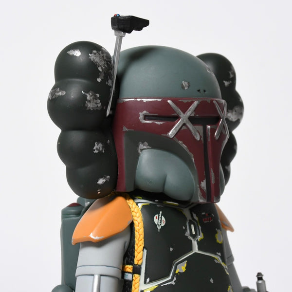 新品同様品 カウズ KAWS ×STAR WARS×MEDICOM TOY Boba Fett Companion KAWS Version フィギュア カーキ 中古 4a009302