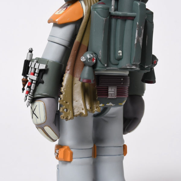 新品同様品 カウズ KAWS ×STAR WARS×MEDICOM TOY Boba Fett Companion KAWS Version フィギュア カーキ 中古 4a009302