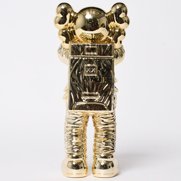 極美品 KAWS カウズ フィギュア Holiday Space ホリデー スペース GOLD ゴールド 中古 4a009293