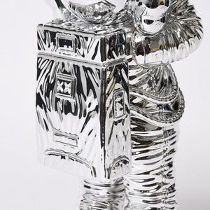 極美品 KAWS カウズ フィギュア Holiday Space ホリデー スペース silver シルバー 中古 4a009292