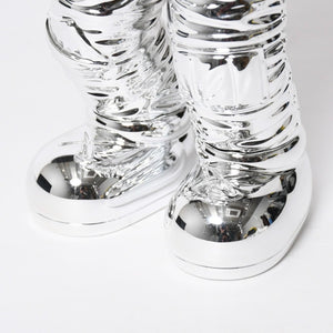 極美品 KAWS カウズ フィギュア Holiday Space ホリデー スペース silver シルバー 中古 4a009292