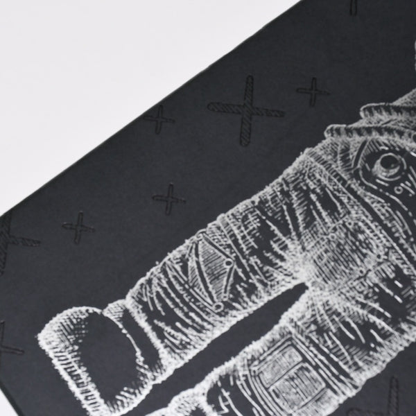 極美品 KAWS カウズ フィギュア Holiday Space ホリデー スペース silver シルバー 中古 4a009292