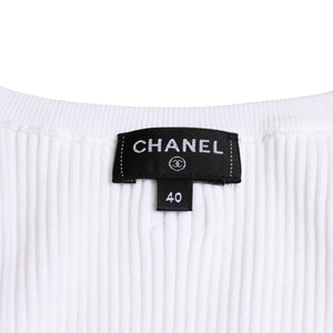 Like new CHANEL Coco Mark Logo Tank Top Sleeveless P80152K11643 White Silver Hardware Used 4a008659