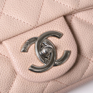 Very good condition CHANEL Matelasse 25 chain shoulder bag caviar skin pink 20s silver hardware used 4a009344