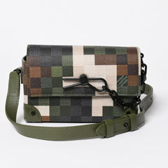 Very Good Condition LOUIS VUITTON Steamer Wearable Wallet Shoulder Bag M83172 Damoflage Used 4a009352