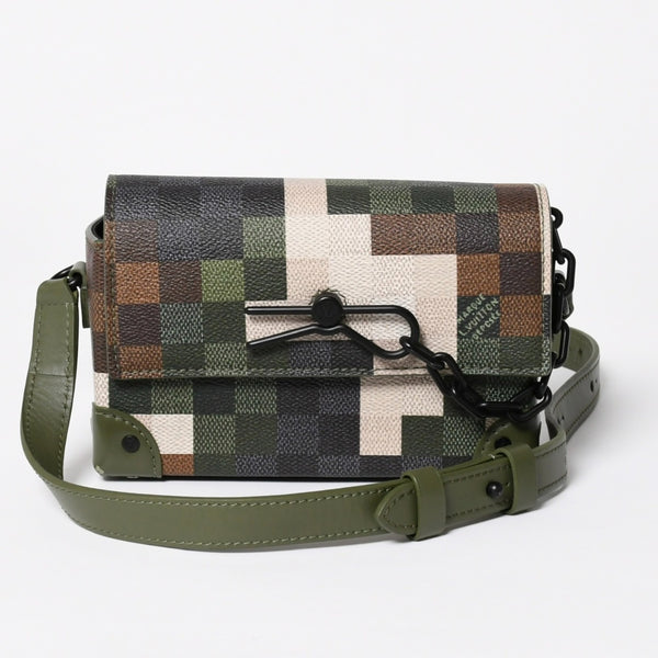 Very Good Condition LOUIS VUITTON Steamer Wearable Wallet Shoulder Bag M83172 Damoflage Used 4a009352