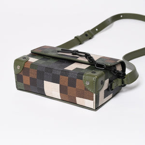 Very Good Condition LOUIS VUITTON Steamer Wearable Wallet Shoulder Bag M83172 Damoflage Used 4a009352