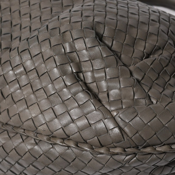 極美品 BOTTEGA VENETA ボッテガヴェネタ ホーボーワンショルダーバッグ イントレチャート レザー グレー B01259445Y 中古 4a009350