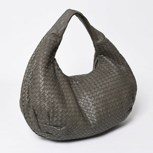 極美品 BOTTEGA VENETA ボッテガヴェネタ ホーボーワンショルダーバッグ イントレチャート レザー グレー B01259445Y 中古 4a009350